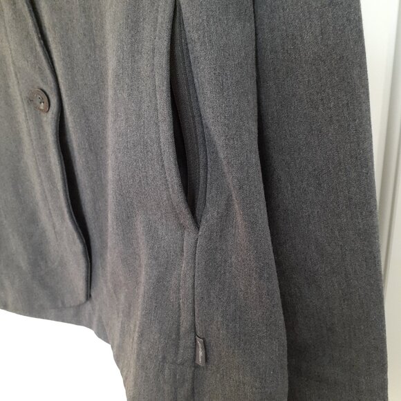 Eddie Bauer Women's Travex Travel 2-Button Blazer Gray Size 8T Tall - Picture 6 of 15